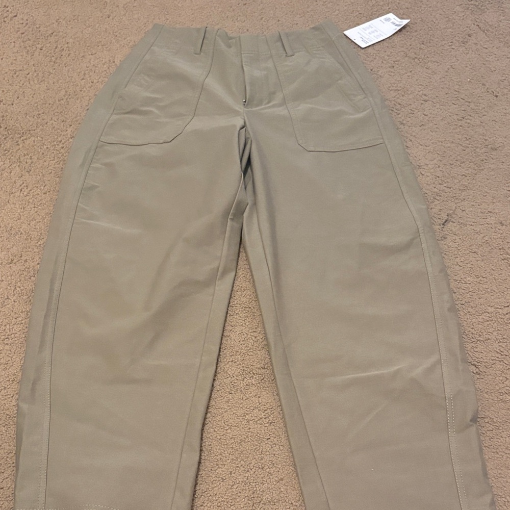 Athleta Men's Khaki Chinos